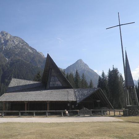 Albergo Centrale Santo Stefano Di Cadore Exterior foto